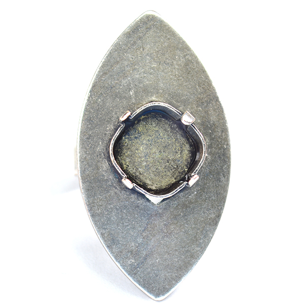 Navette ring base with 12mm square 