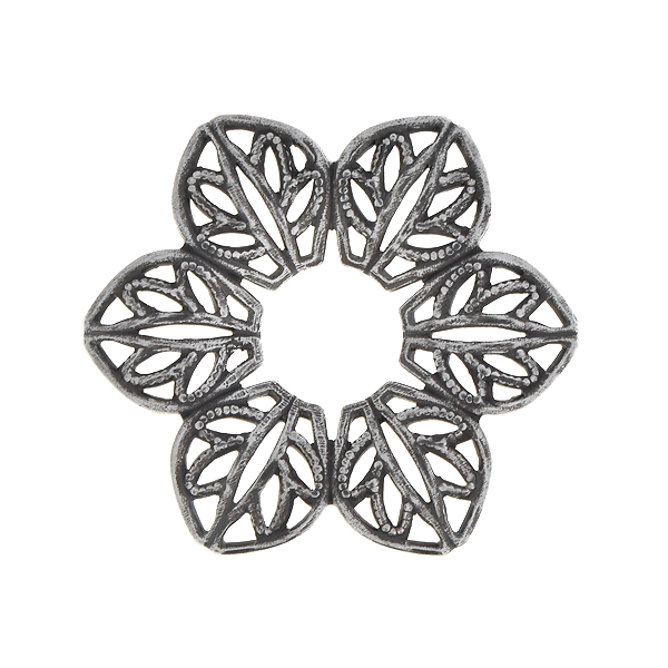 22mm Stamping metal filigree flower with hole in the center - 4 pcs pack