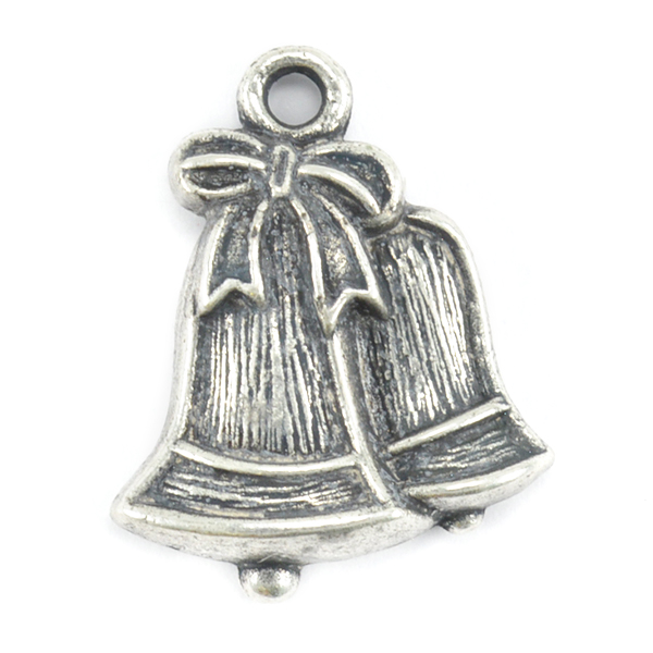 Christmas ring bells pendant with top loop