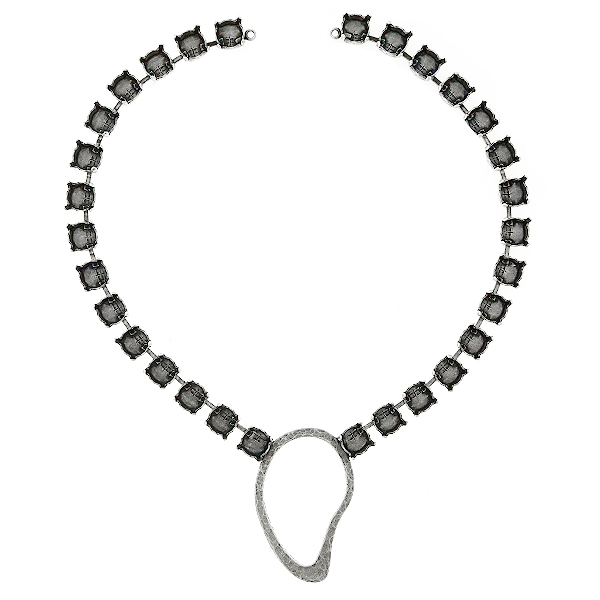 39ss Cup chain with Hammered asymmetric Oval shape casting element in the middle Necklace base - 30 settings
