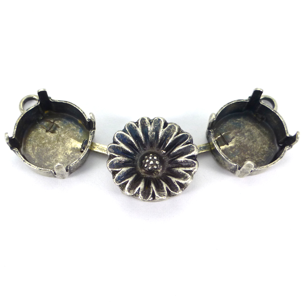 12mm Rivoli connector for necklace with flower element
