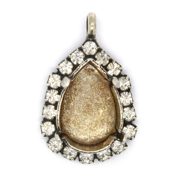14x10mm Pear shape stone setting with Rhinestones and top loop