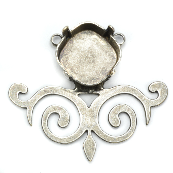 Square 12-12mm pendant base with decorated element 
