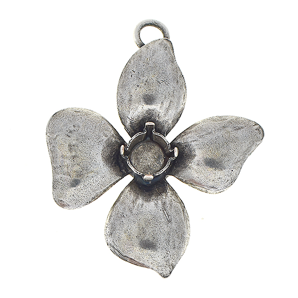 29ss Flower with four petals pendant base with one top loop