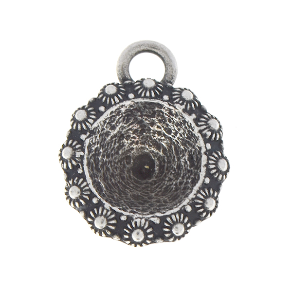 39ss Pendant with Dutch decoration and one top loop