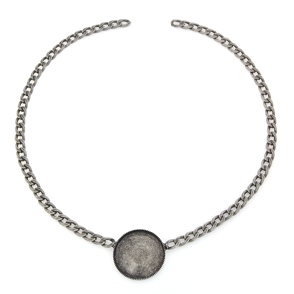 Gormet chain with flat back 24mm pendant 40cm