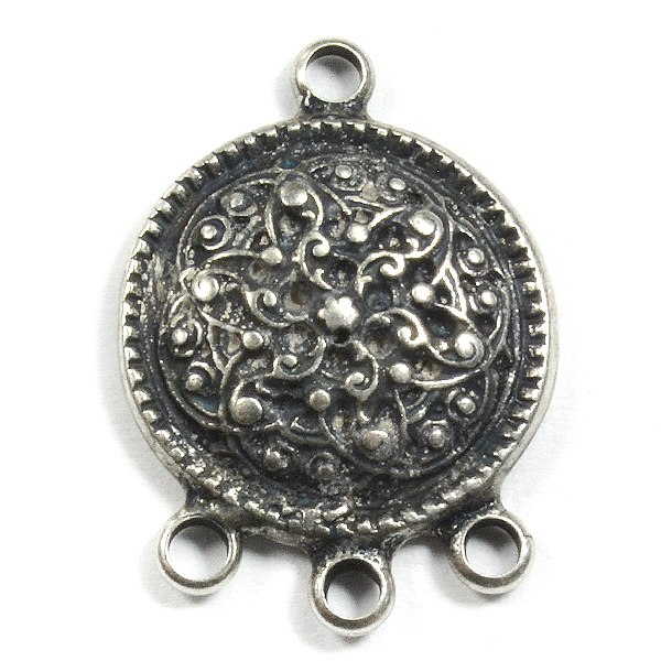 Vintage Decorated 15mm casting with 4 loops