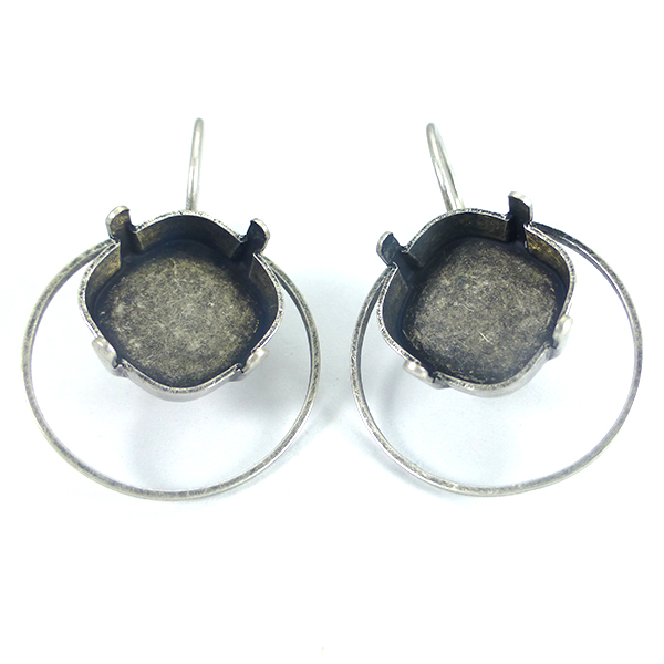 12x12mm Square Hollow Circle Earring base