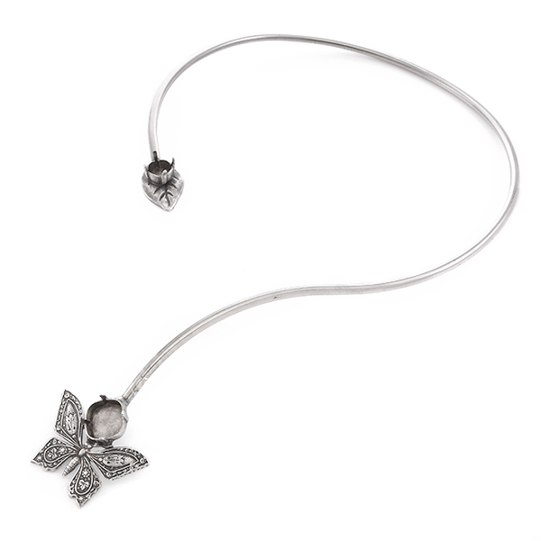 39ss, 12x12mm Square Open metal choker with Leaf and Butterfly