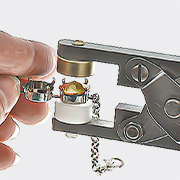 Cup chain embedding tool