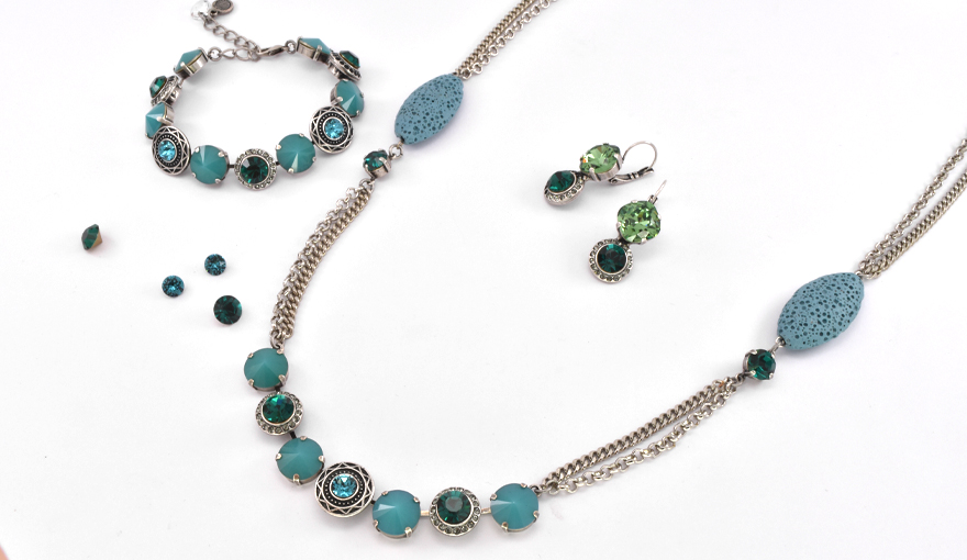 Dark Turquoise & Emerald jewelry set inspiration