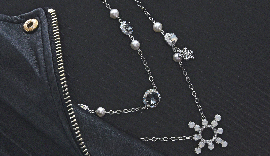 Black crystals & white pearls jewelry in a classic winter look